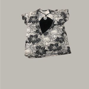 Casual Top for plus size lady